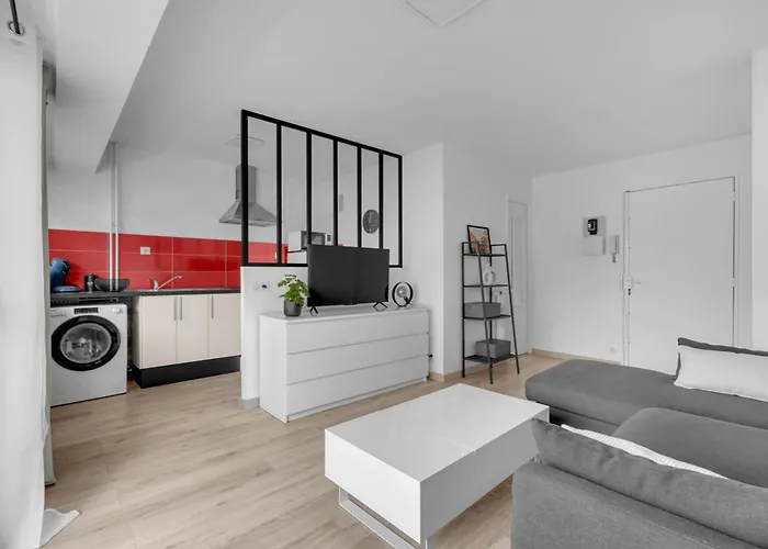 Le Jaussely - En Hypercentre Avec Balcon Appartement